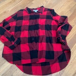 Old Navy Red and Black Plaid Flannel Button-Up Shirt